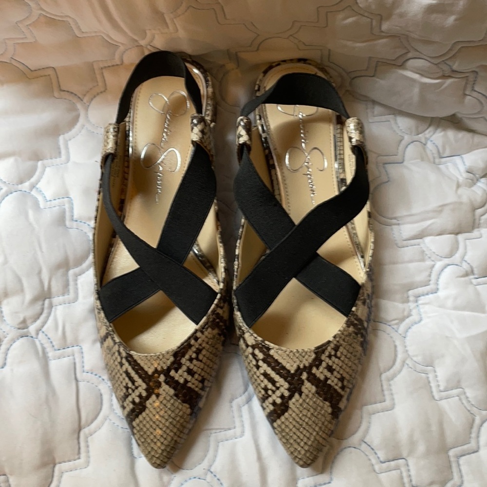 Jessica Simpson python print flats